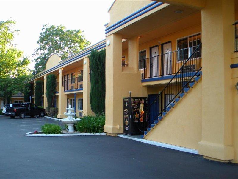 Americas Best Value Inn - Chico Eksteriør billede