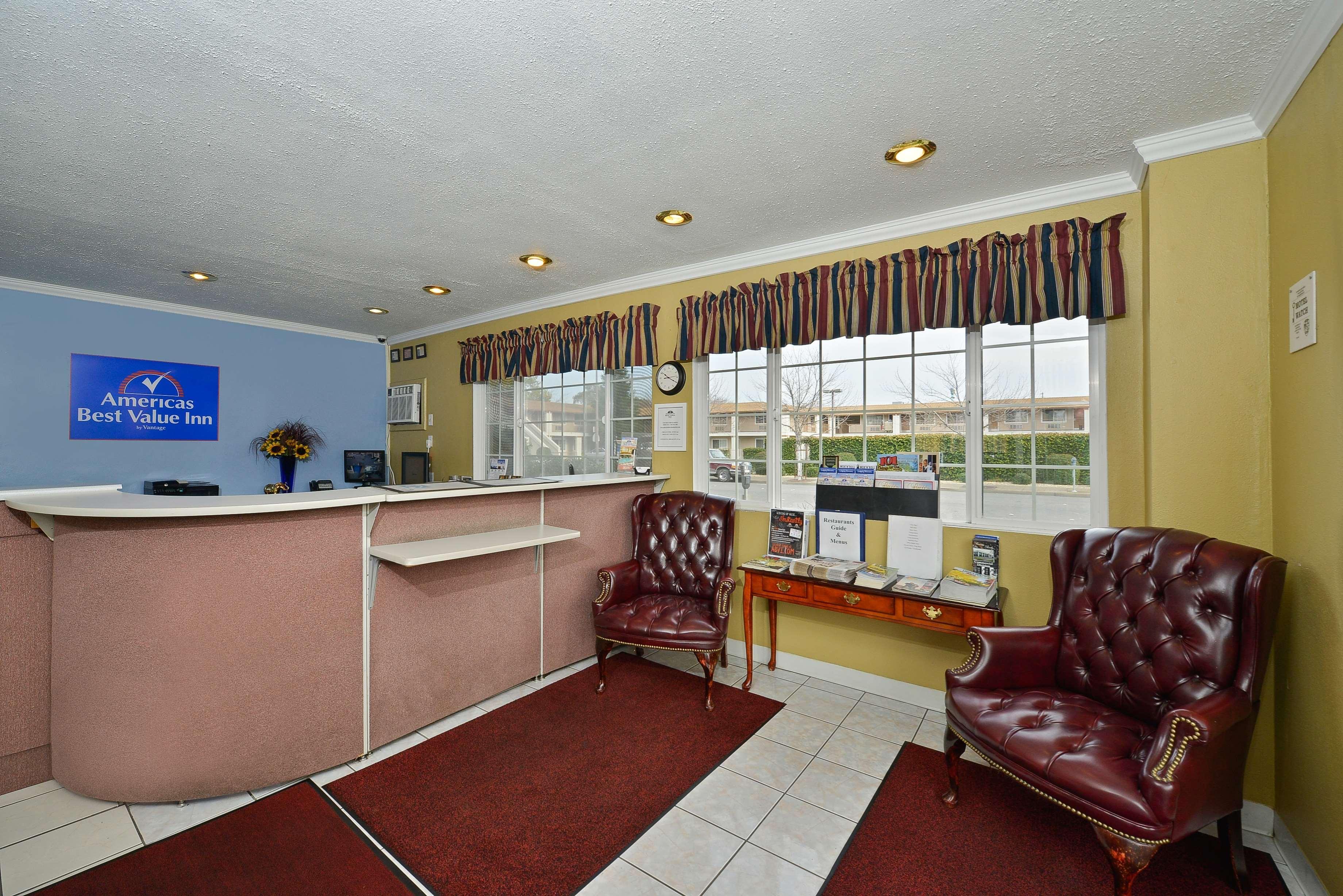 Americas Best Value Inn - Chico Eksteriør billede