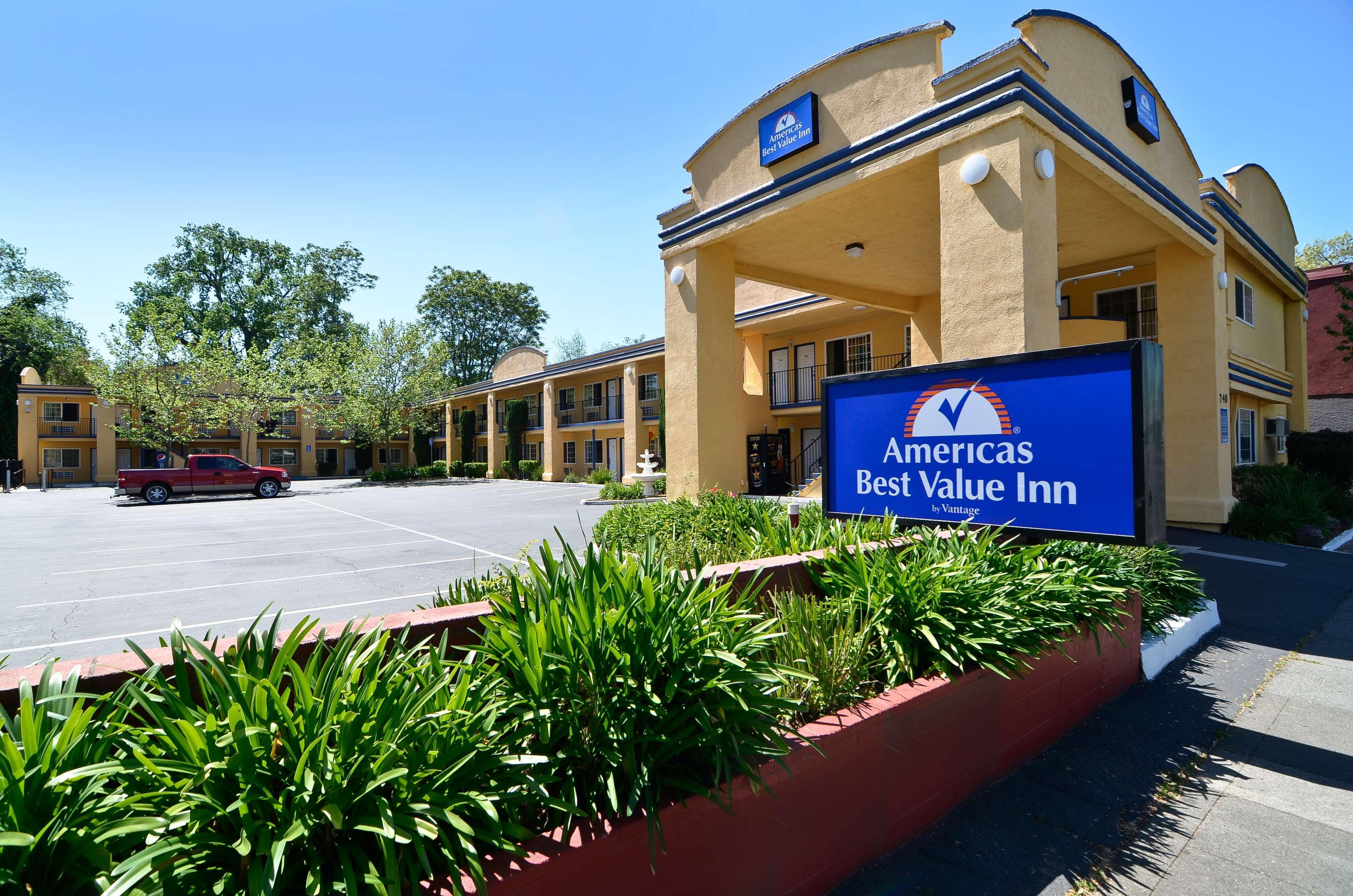 Americas Best Value Inn - Chico Eksteriør billede